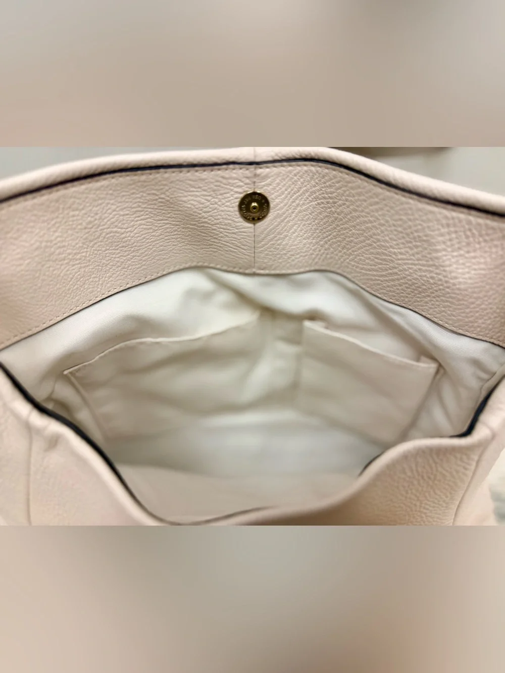 COACH Vintage Y2K Everyday Madison Phoebe White Pebbled Leather Hobo Handbag